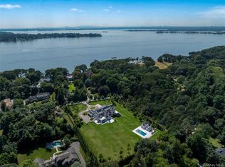 9 Hicks Lane, Sands Point, NY 11050