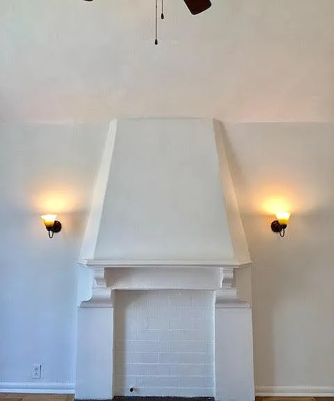 8352 Fountain Ave #C-2 — Photo 3