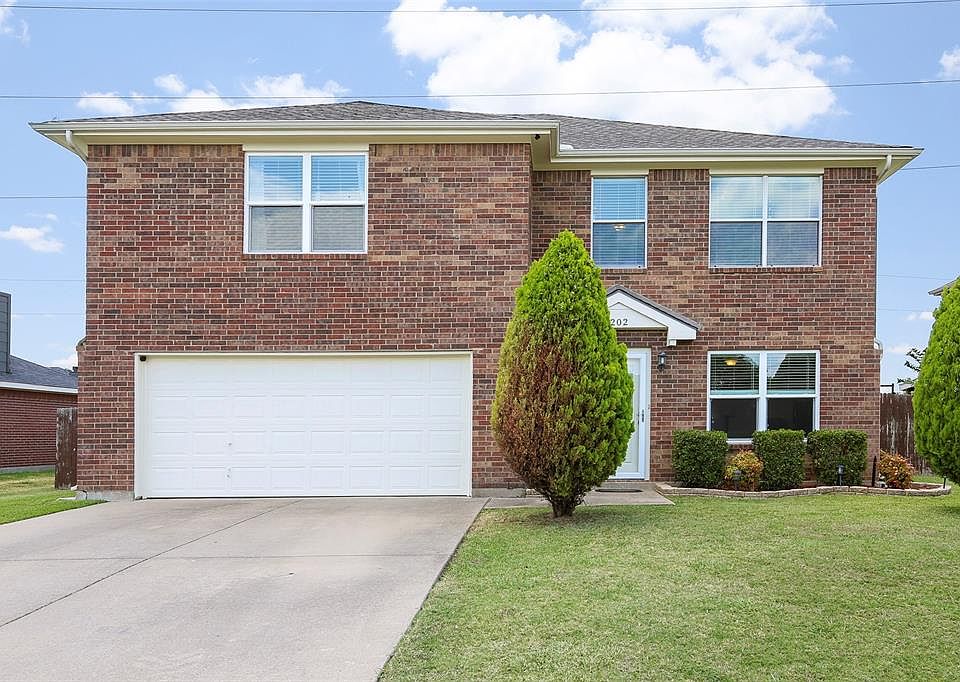 1st image of 202 Gayleh Ln