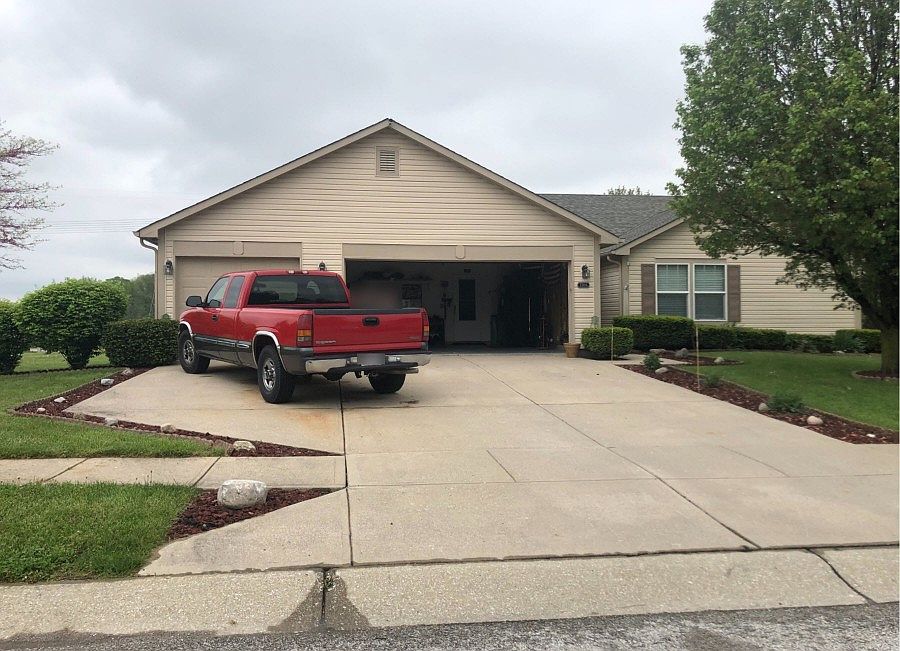 1st image of 7304 Fields Dr