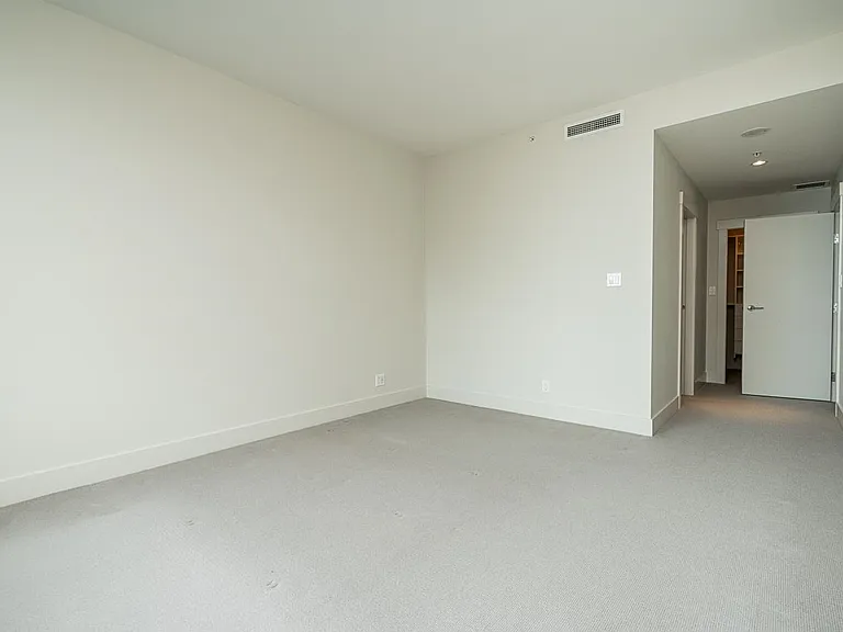 3335 Cypress Pl #502 — Photo 9