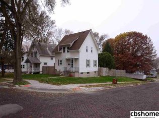 2302 S 35th St, Omaha, NE 68105