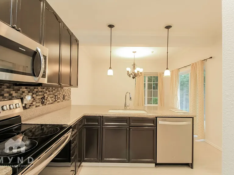 10909 Avondale Rd NE #O-159 — Photo 10