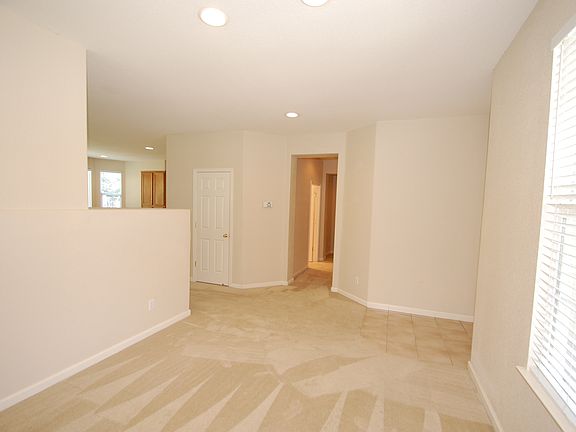 3rd image of 4041 Coastal Cove Ln