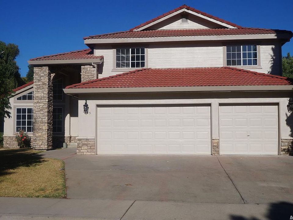 1st image of 2105 Bristol Park Cir