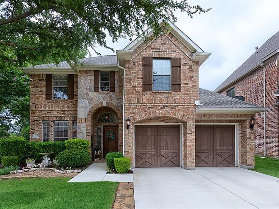 2nd image of 1529 Hackett Creek Dr