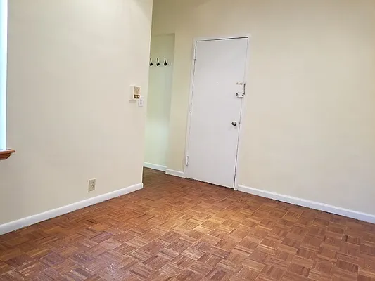 Rented by New York Residence | media 14