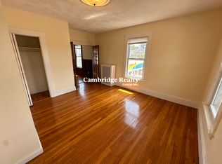 545 Broadway #2, Somerville, MA 02145