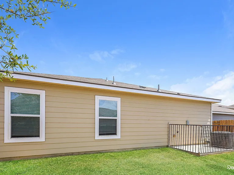 12242 Commander Dr — Photo 13