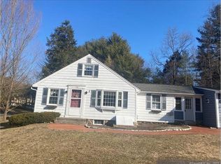 450 Lovely St, Avon, CT 06001