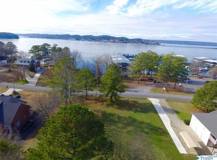 0 Signal Point Rd, Guntersville, AL 35976