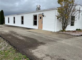 222 Rieger Rd, Butler, PA 16001