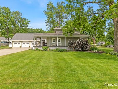 307 N Jefferson St SE, Lowell, MI, 49331