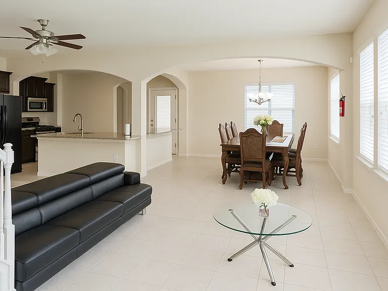 8311 Greys Ln — Photo 12