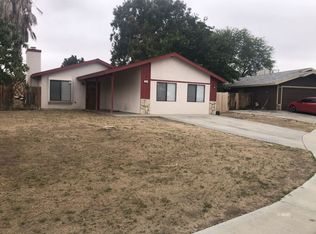 825 Charles Ct, Ridgecrest, CA 93555