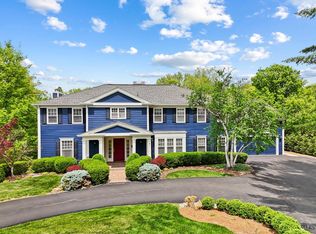 2780 Walsh Rd, Cincinnati, OH 45208