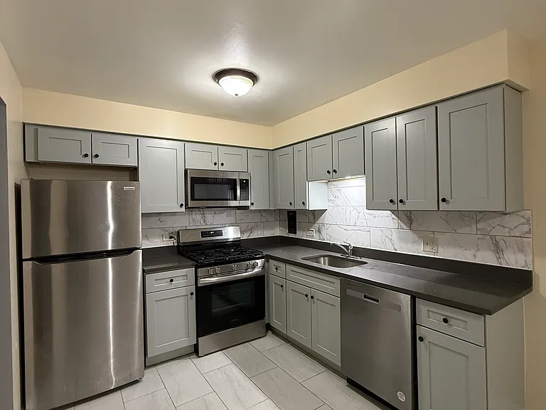 610-205 N Lincoln Ave #1B — Photo 1
