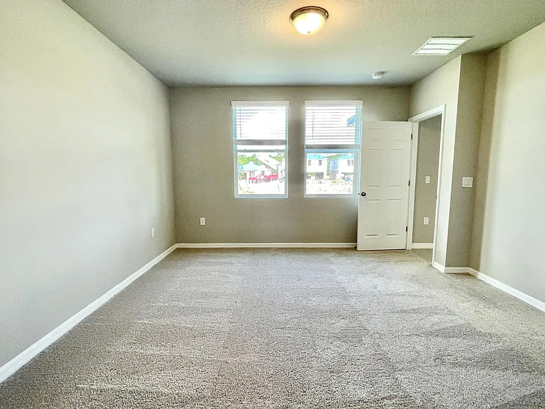 526 Amadoras Way — Photo 11