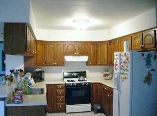 4th image of 4673 Ardmore Ln