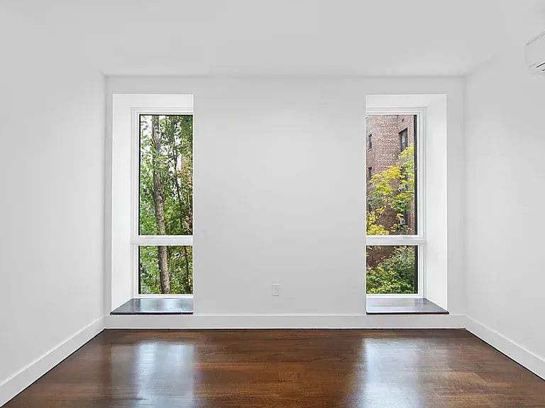 214 E 35th St #4A — Photo 5