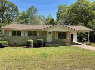 1010 Pine Ln, Union Point, GA 30669