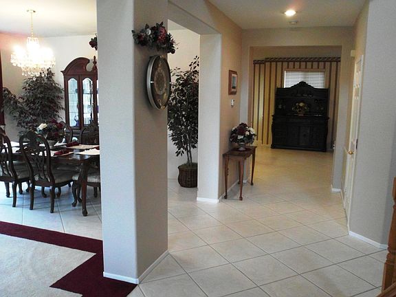 3rd image of 34652 Elmwood Ln