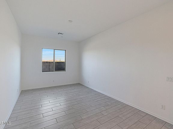4th image of 29367 N 135th Drive