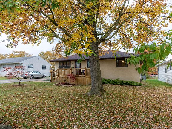3rd image of 501 Lennox Ave