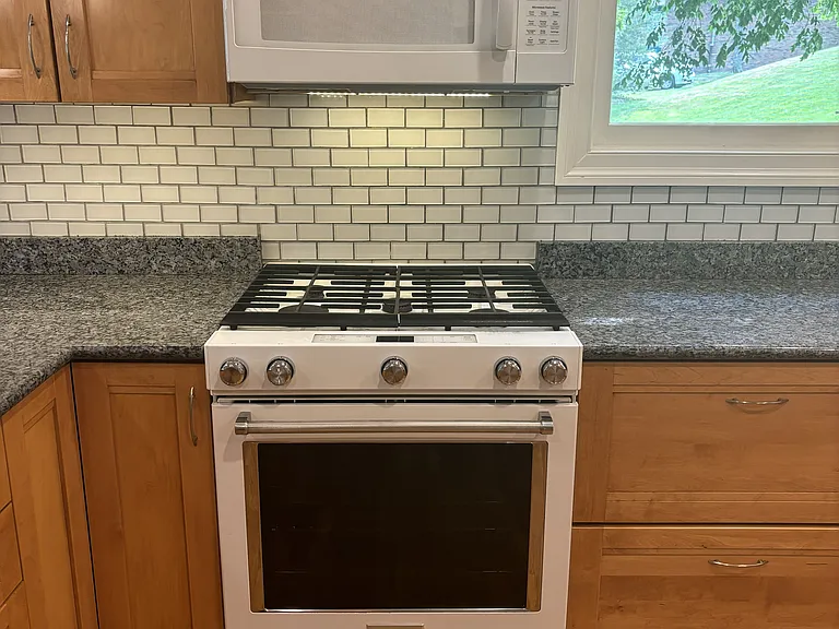 132 Eliot St — Photo 7