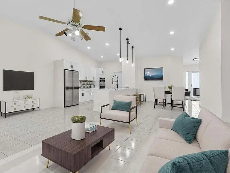 48 Bentwater Cir — Photo 3