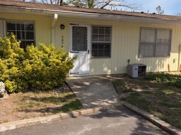307 W Malvern Court #B, Lakewood, NJ 08701