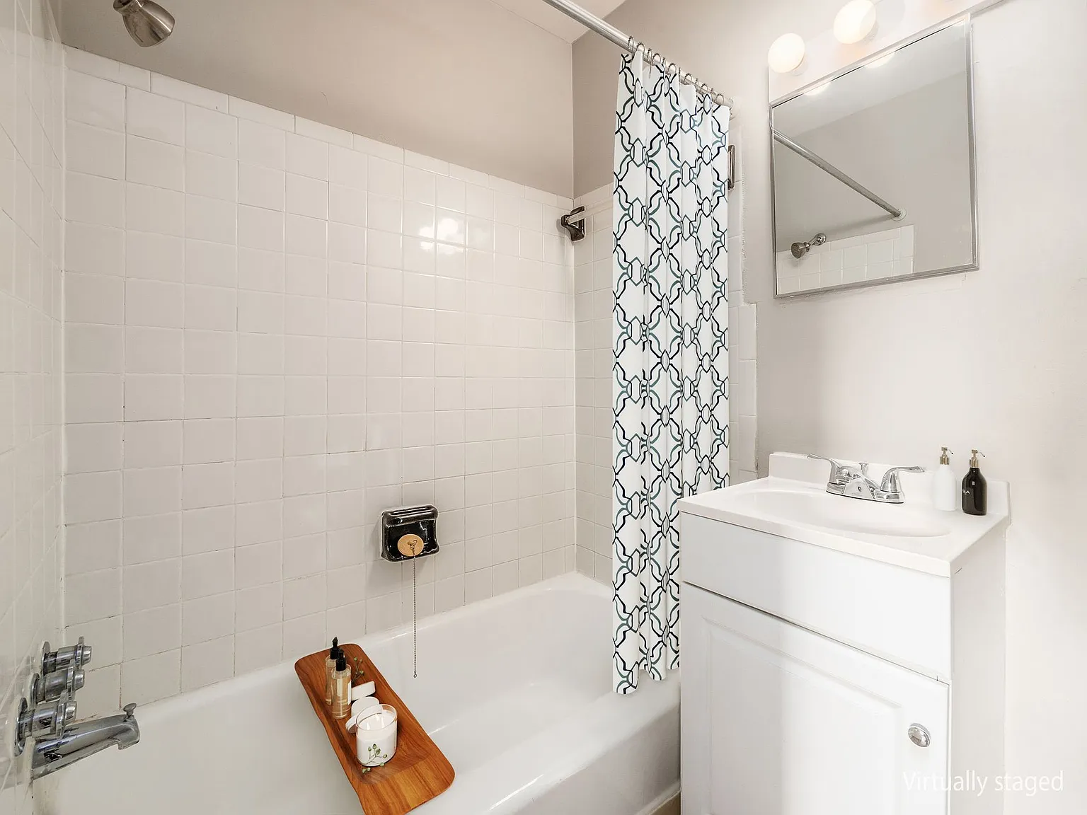 1450 King Avenue — Photo 4