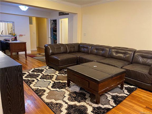 2nd image of 1 Sadore Ln APT 3O