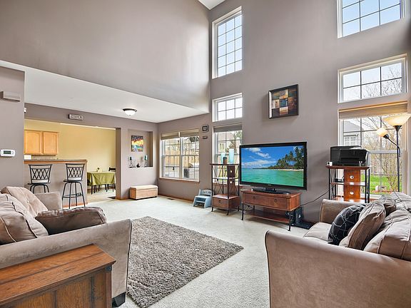 4th image of 39208 N Aberdeen Ln