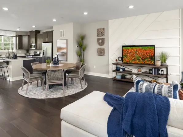 47 Gladstone Ct, Hanover Twp., NJ 07981