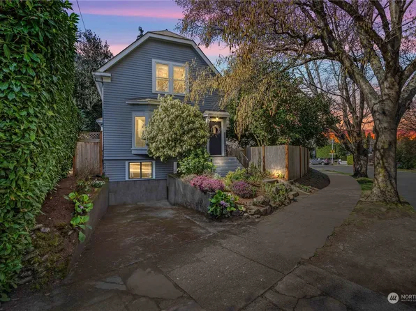 2815 8th Avenue W, Seattle, WA 98119