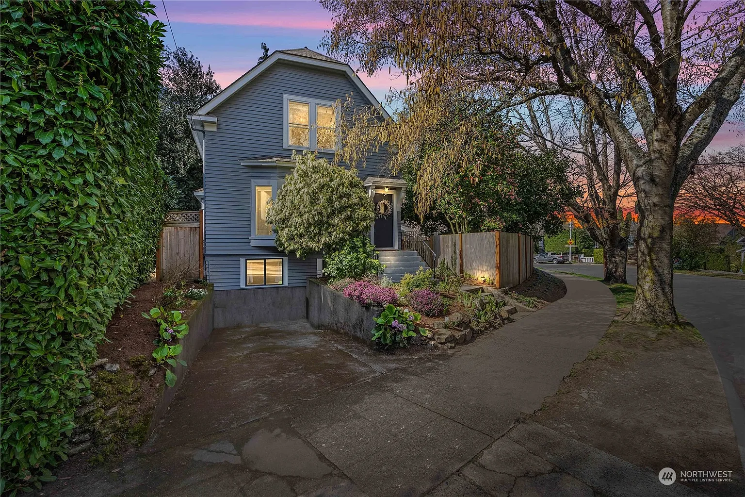 2815 8th Avenue W photo 1