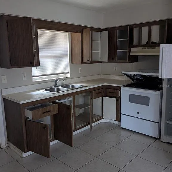 626 Wildwood Way — Photo 2