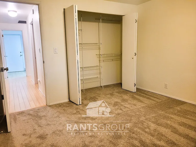 4910 Sheridan Dr SE — Photo 21