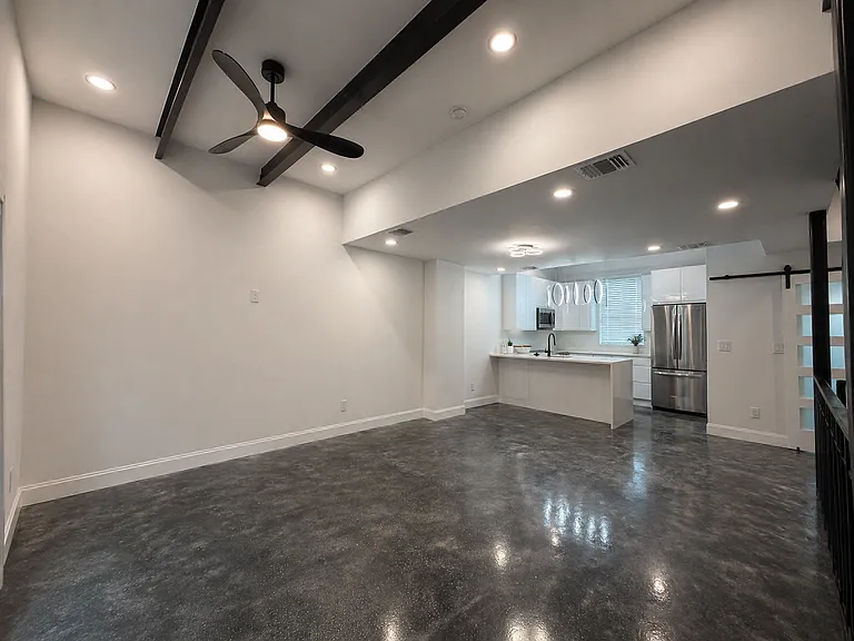 222 S Olive St #1102 — Photo 2