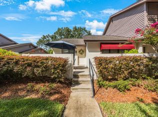 733 Oak Park Pl, Brandon, FL 33511