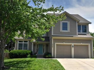 9124 W 132nd Ter, Overland Park, KS 66213