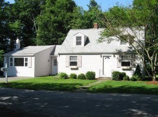 8 Marshall Ave, Hopkinton, MA 01748