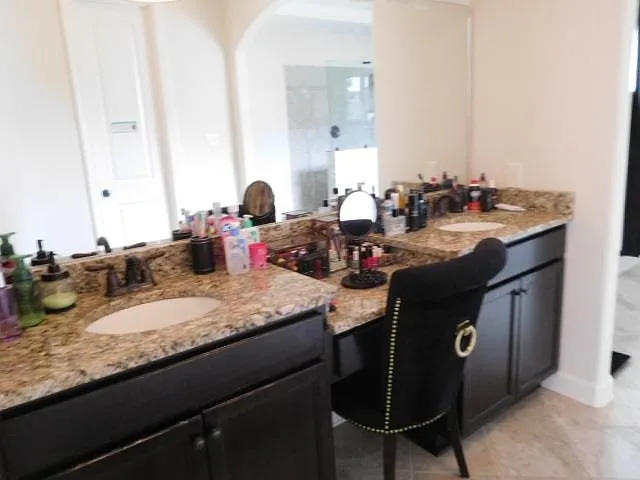 1264 Mountain Side Dr — Photo 10