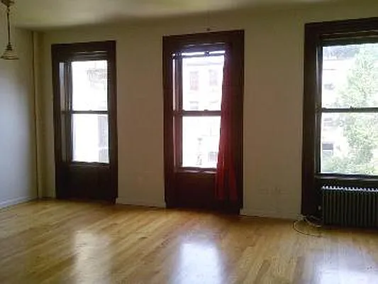 Rented by Corcoran | media 28