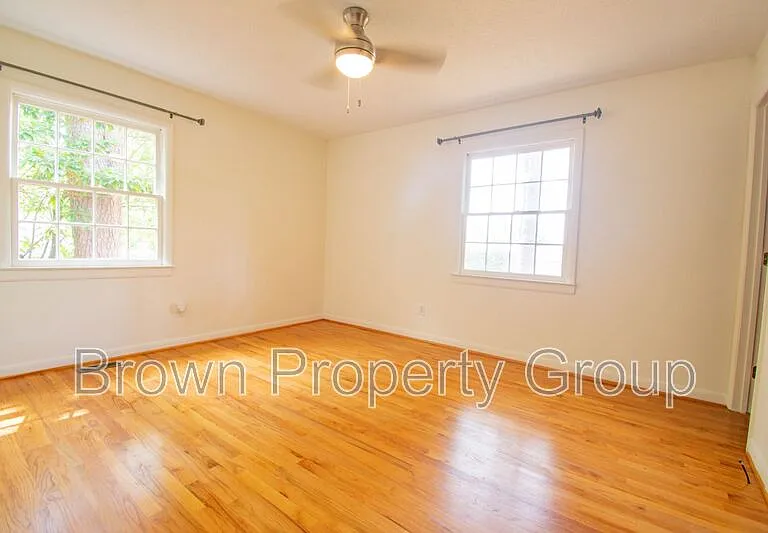 4408 Wellington Dr — Photo 17