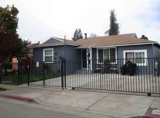 425 98th Ave, Oakland, CA 94603