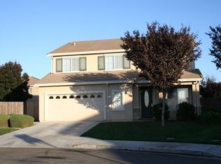 574 Spruce Ct, Chowchilla, CA 93610