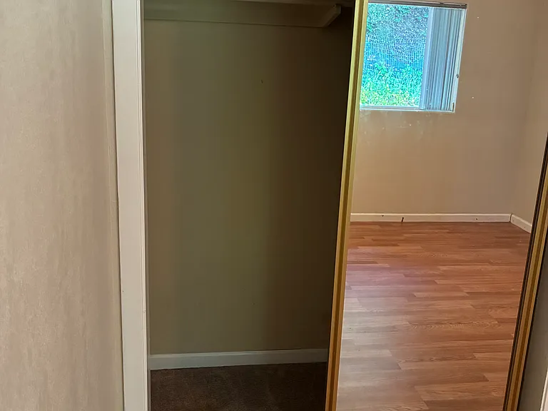 4512 Montgomery Dr — Photo 4