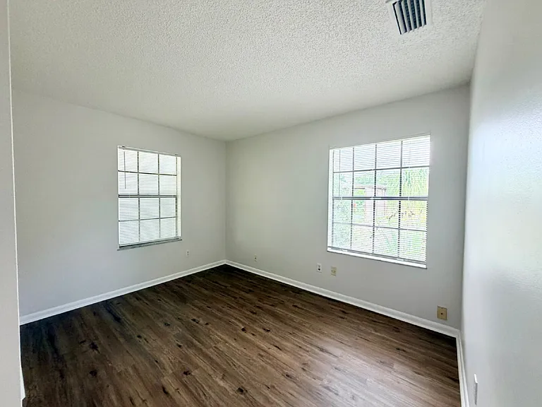 3950 Baldwin Dr — Photo 18
